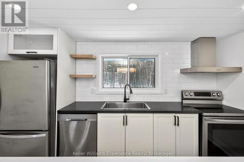 29 Nida Drive, Tiny, ON 