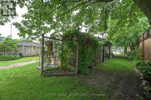 152 Elm Street, West Elgin (West Lorne), ON 