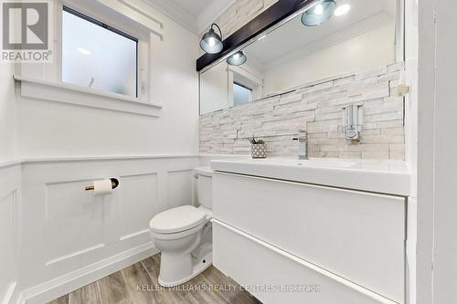 813 Grace Street, Newmarket, ON 