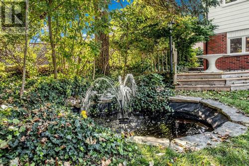 813 Grace Street, Newmarket, ON 