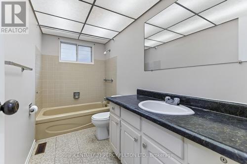 11 Aldergrove Circle, Barrie, ON 