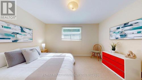 33 Pepper Tree Drive, Toronto, ON 