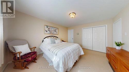 33 Pepper Tree Drive, Toronto, ON 