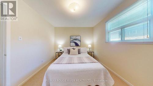 33 Pepper Tree Drive, Toronto, ON 