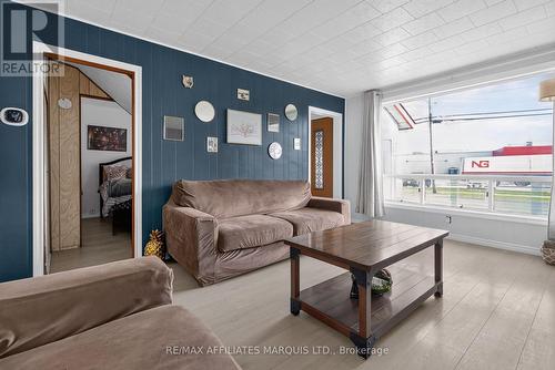 41 Eleventh Street E, Cornwall, ON 