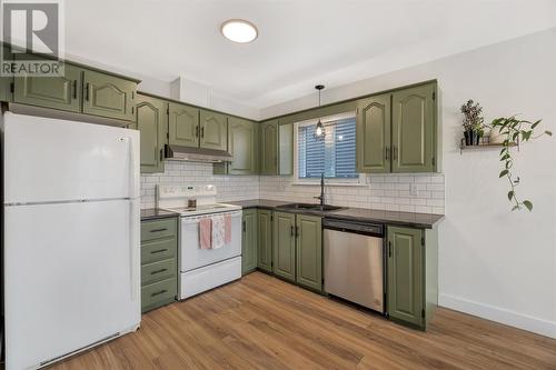 37 Dungarvan Street, Paradise, NL 