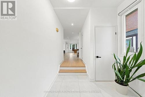 2250 Munn'S Avenue, Oakville, ON 
