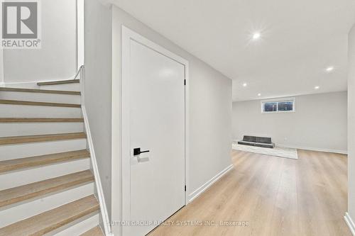 2250 Munn'S Avenue, Oakville, ON 