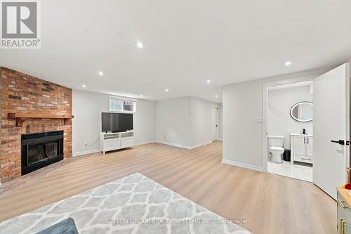 2250 Munn'S Avenue, Oakville, ON 