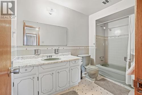 81 Blossom Crescent, Toronto, ON 