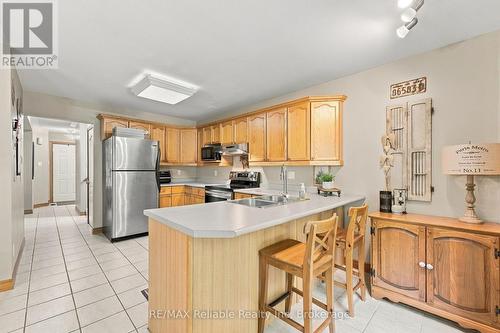 Open Kitchen - 71 Meadowridge Road, London North (North M), ON 
