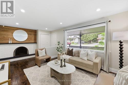1924 Balsam Avenue, Mississauga, ON 