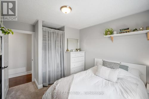 29 Saint John Street, Amaranth, ON 