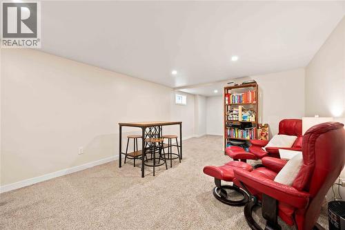 875 Woodland Avenue, Sarnia, ON 