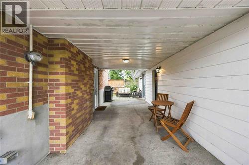 875 Woodland Avenue, Sarnia, ON 