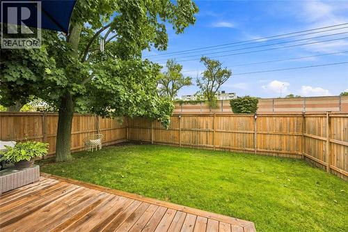 875 Woodland Avenue, Sarnia, ON 
