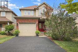 1351 PLEASANTVIEW DRIVE London North (North C), ON N5X 4P5
