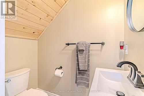 907 Highway 7, Kawartha Lakes (Oakwood), ON 