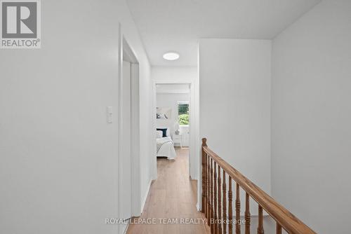 B - 5744 Andrasi Crescent, Ottawa, ON 