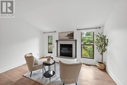B - 5744 Andrasi Crescent, Ottawa, ON 