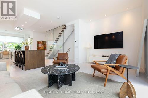 248 Manning Avenue, Toronto, ON 