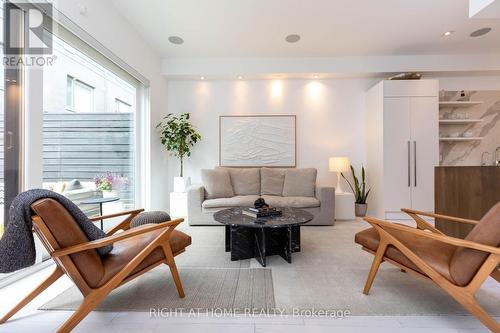 248 Manning Avenue, Toronto, ON 