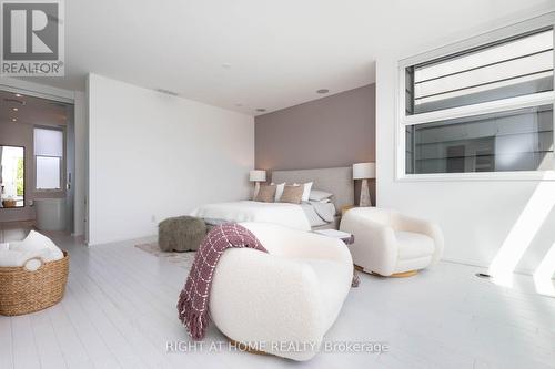 248 Manning Avenue, Toronto, ON 