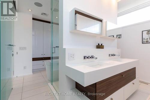 248 Manning Avenue, Toronto, ON 