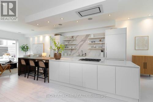 248 Manning Avenue, Toronto, ON 