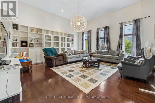 13 Weston Crescent, Ajax, ON 