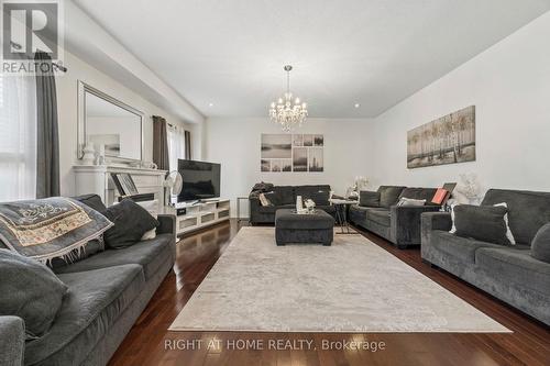 13 Weston Crescent, Ajax, ON 