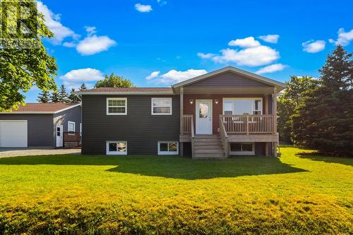 25 Chamberlains Road, Conception Bay South, NL 