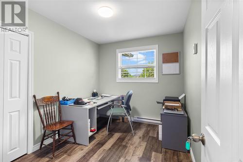 25 Chamberlains Road, Conception Bay South, NL 