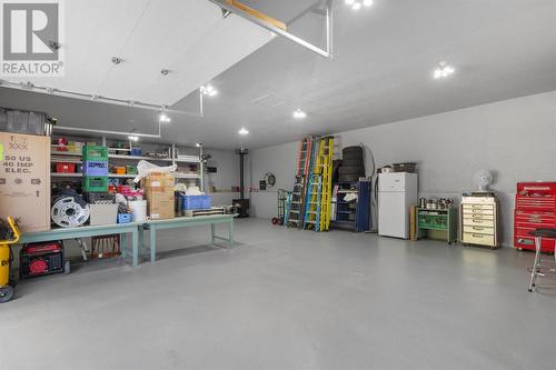 25 Chamberlains Road, Conception Bay South, NL 