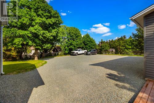 25 Chamberlains Road, Conception Bay South, NL 
