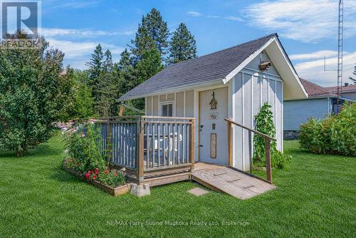22 Ahmic Street, Magnetawan, ON 