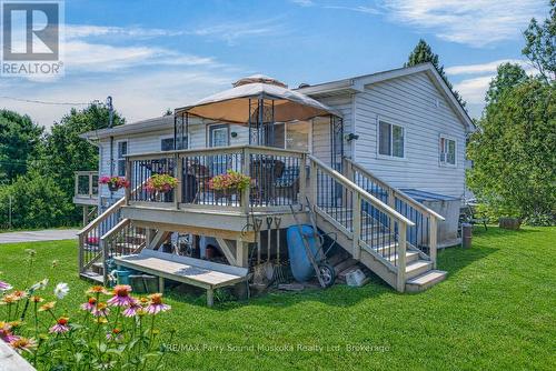 22 Ahmic Street, Magnetawan, ON 