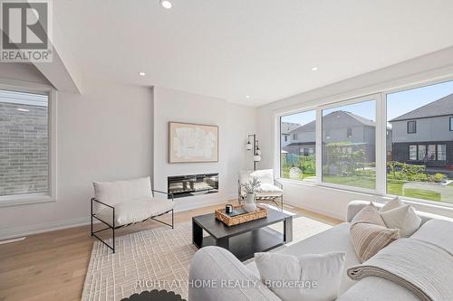 337 Manhattan Drive, London South (South K), ON 