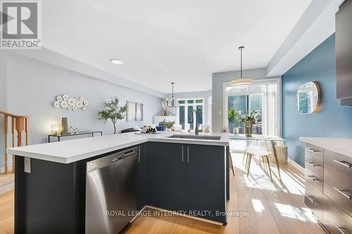 1014 Ottenbrite Crescent, Ottawa, ON 