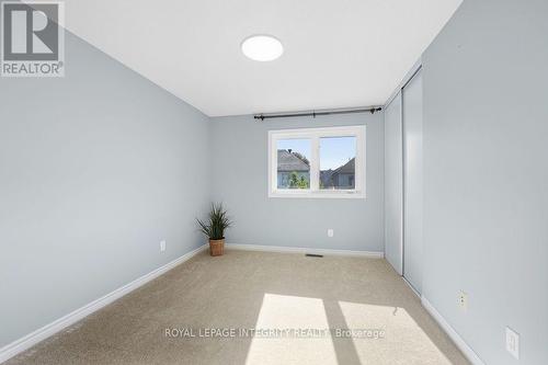 1014 Ottenbrite Crescent, Ottawa, ON 