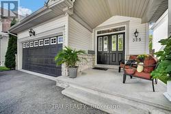 Generous covered front porch - 