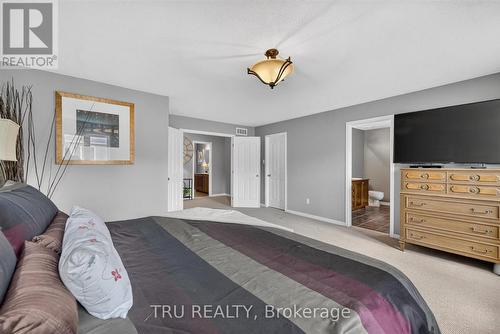 primary bedroom - 325 Upcountry Drive E, Ottawa, ON 