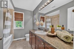 upper level main bath - 