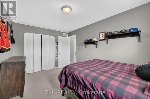 bedroom 3 - 325 Upcountry Drive E, Ottawa, ON 