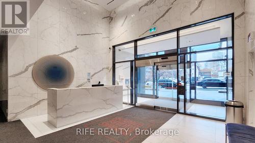 830 - 251 JARVIS STREET , Toronto, Ontario M5B 0C3 4
