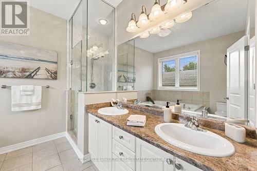 Main Primary Ensuite - 25 Manor Forest Road, East Gwillimbury, ON 
