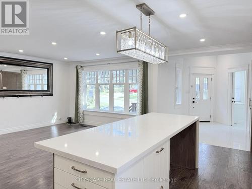 Kitchen - 60 Hillview Drive, Newmarket, ON 