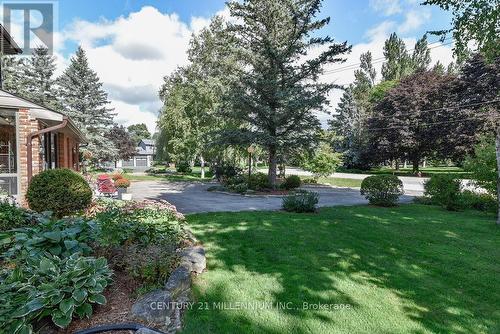 1666 Spruce Drive, Caledon, ON 
