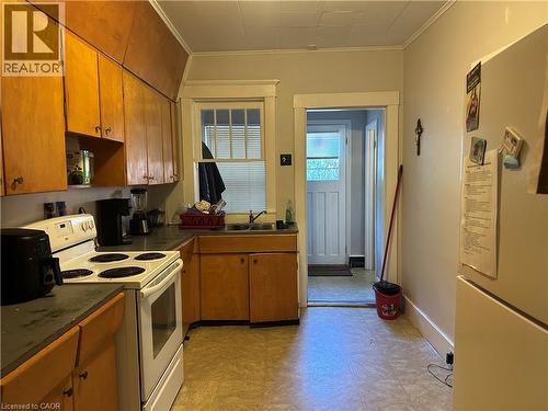 Lower unit - 102 Stanley Street, Simcoe, ON 