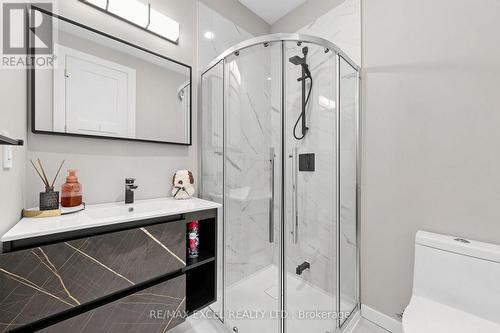 786 Oliva Street, Pickering, ON 